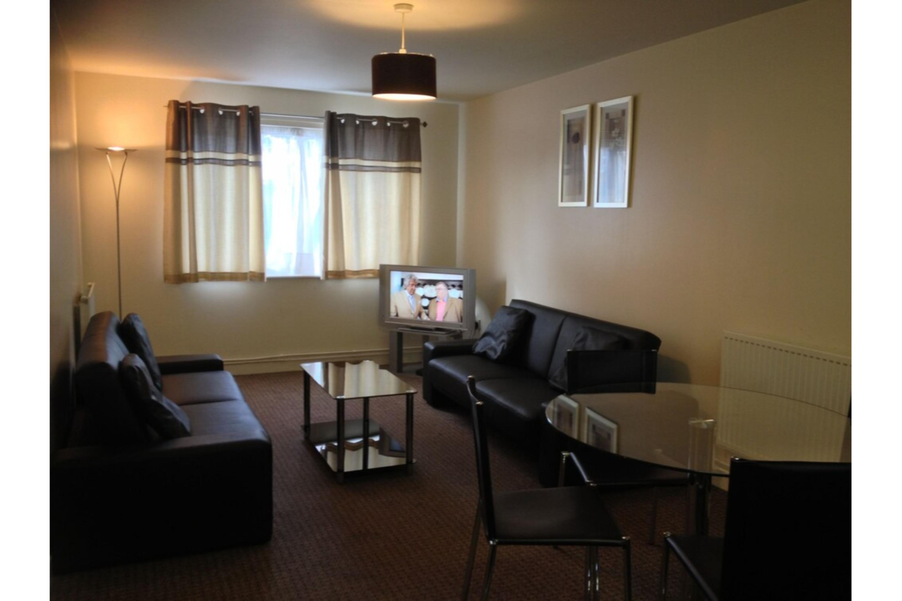 Oyo Arinza Apartments, Liverpool Eksteriør billede